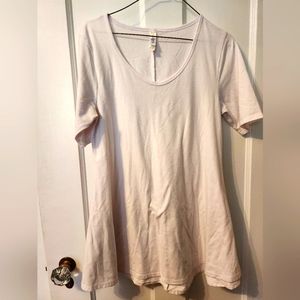 Lularoe Small Perfect T